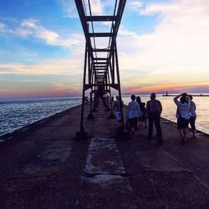 Meet your Posher, Hunter